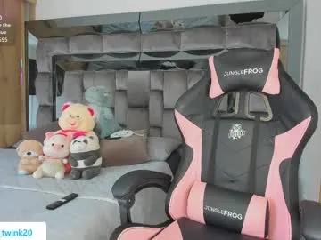 andrew_twink18 on Chaturbate