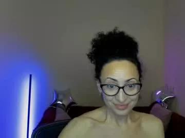 arianna_tifany on Chaturbate