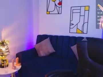 Freechat ashleyy18__ on Chaturbate