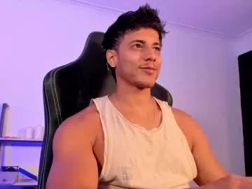 ashton_coleman_ on Chaturbate