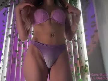 astrid_sky on Chaturbate