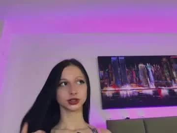 aurora_cherry on Chaturbate