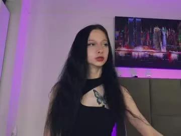 aurora_cherry on Chaturbate