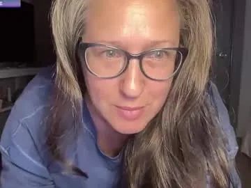 avabradley on Chaturbate