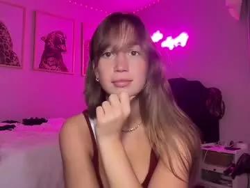 Freechat brielledaviss on Chaturbate