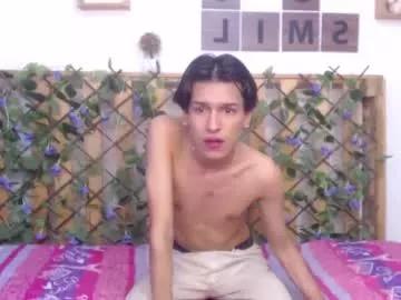 Private charlie_uwu on Chaturbate