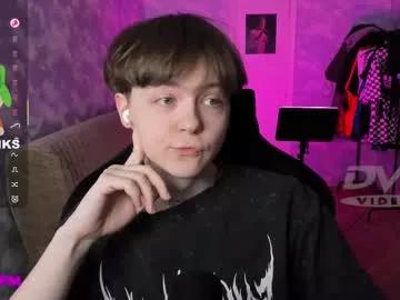 charonbaby1 on Chaturbate