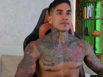 chris_reilly on Chaturbate