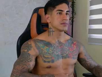 chris_reilly on Chaturbate