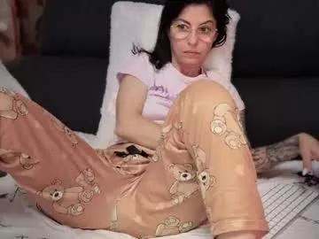 crissy_love on Chaturbate