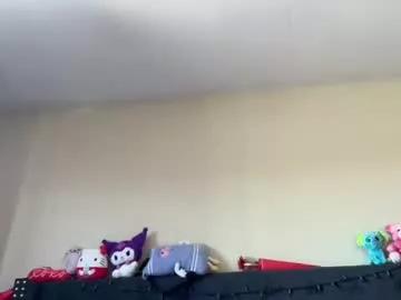 cum2charmxx on Chaturbate