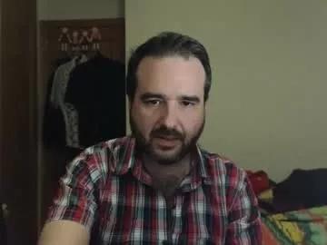 curiosillo1983 on Chaturbate