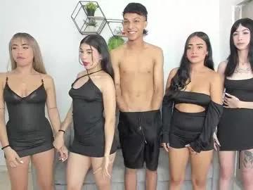 Group dears_pearlss on Chaturbate