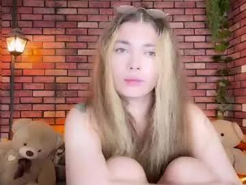 eva_starxxxxx on Chaturbate