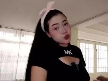 gennesis_love on Chaturbate