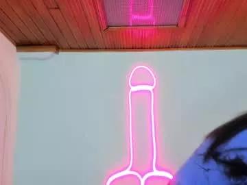 gennesis_love on Chaturbate