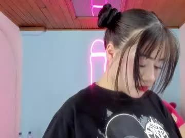 gennesis_love on Chaturbate