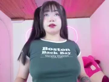 gennesis_love on Chaturbate