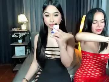 Freechat hannahriches on Chaturbate