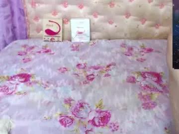 hellendollxxx on Chaturbate