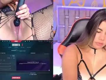 honeyboo__ on Chaturbate