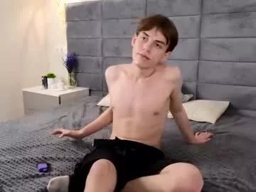 hornybadbunny on Chaturbate