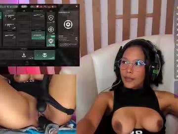 hyliebloom on Chaturbate