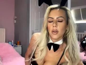 Freechat itsmelolax on Chaturbate