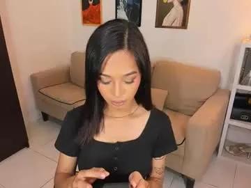 ivorycollins on Chaturbate