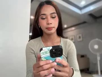 ivorycollins on Chaturbate