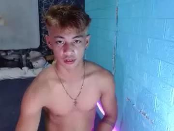 johnydestroyer on Chaturbate