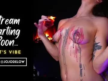 jojodelow on Chaturbate