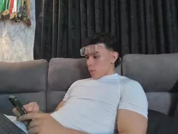 joulianogreco1 on Chaturbate