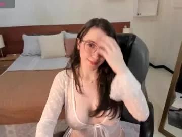 julianne__ on Chaturbate
