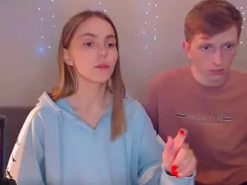 julsweet on Chaturbate