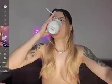 justchloex on Chaturbate