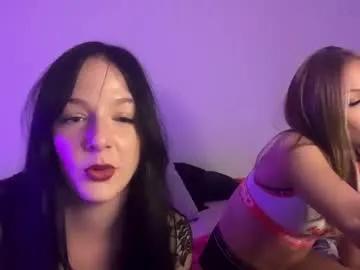 Freechat kendallmonroee on Chaturbate