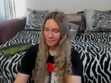 Freechat kendra_xx_ on Chaturbate