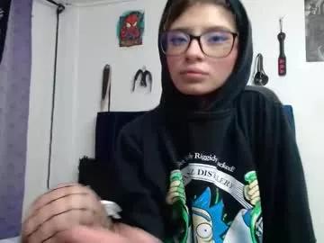 kratos_and_afrodita on Chaturbate