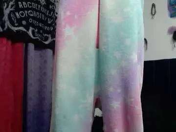 kratos_and_afrodita on Chaturbate