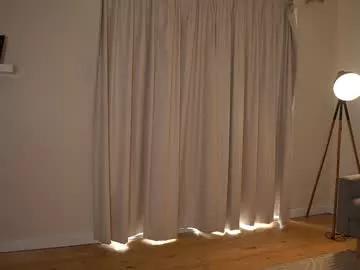 laura_lee on Chaturbate