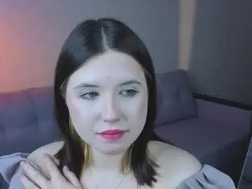li__crystal on Chaturbate