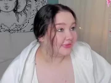 Freechat lilybelll on Chaturbate