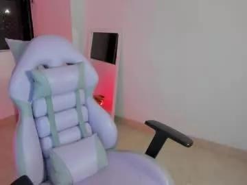 Freechat litlle_danni on Chaturbate