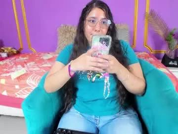 little_sparkles_0f_l0v3 on Chaturbate