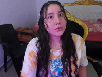 little_sparkles_0f_l0v3 on Chaturbate