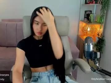 lucia_sandy on Chaturbate