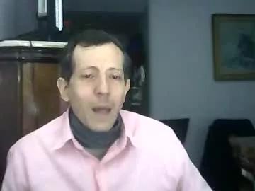 Freechat lucianoaxel on Chaturbate