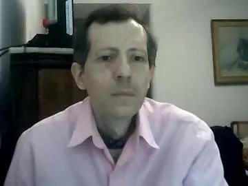 Freechat lucianoaxel on Chaturbate