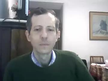 Freechat lucianoaxel on Chaturbate